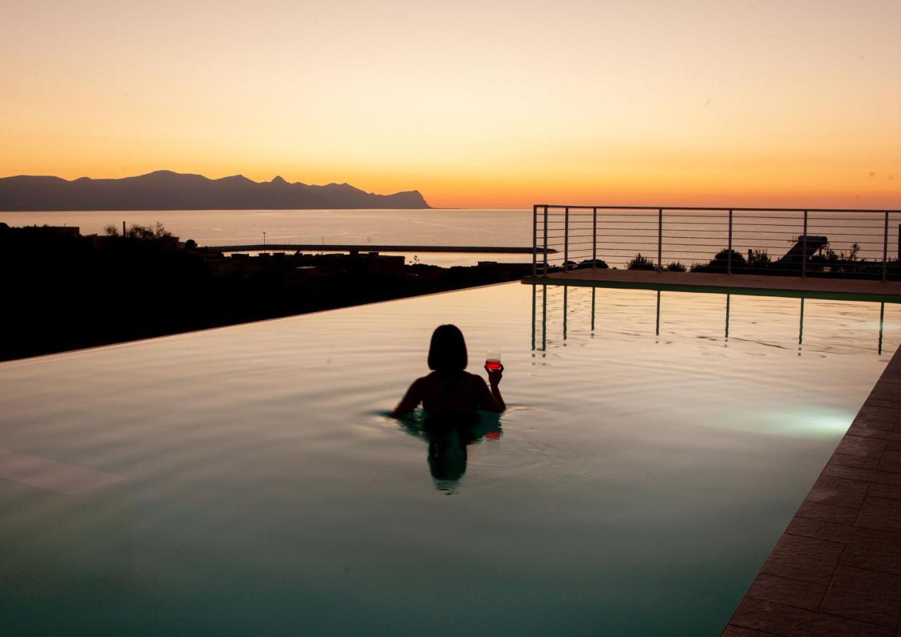 Villa Lombardo Luxury Balestrate Eksteriør bilde